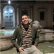 Annuncio rivolto agli studenti delle scuole medie e superiori